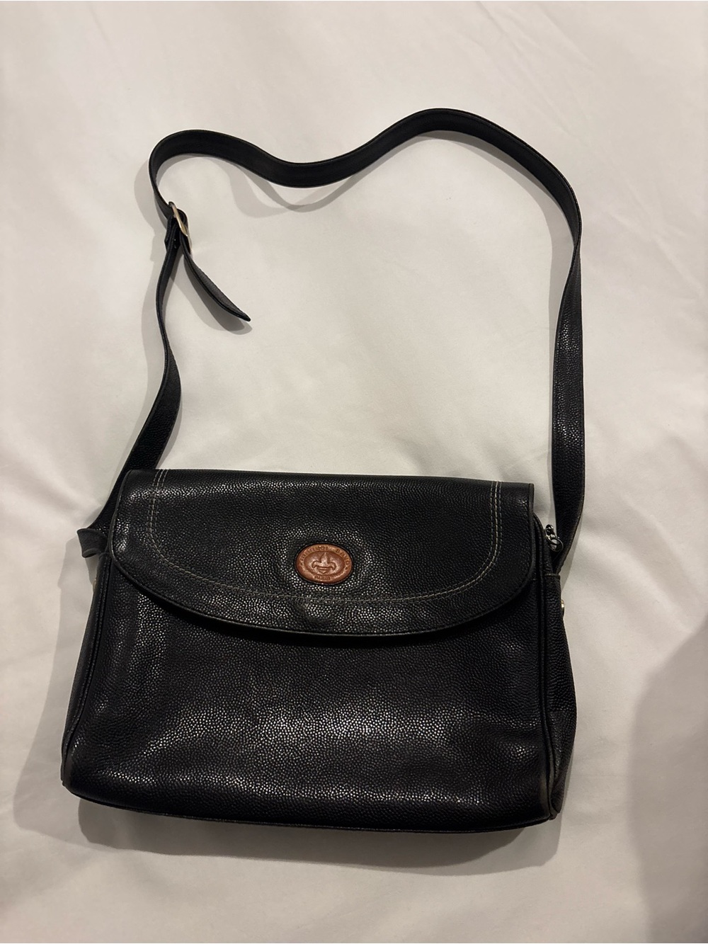 Textured Black Leather Crossbody Bag with Contrast Accent